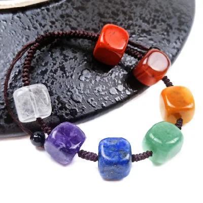 7 Chakra-Armbänder für Damen, geflochtene Perlen, Schnur, Seil, verstellbar, unregelmäßiger Stein, Naturstein, Heilung, Reiki-Kristall-Armband